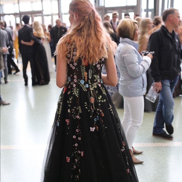 PROM DRESS!!!! - Picture 6 of 6